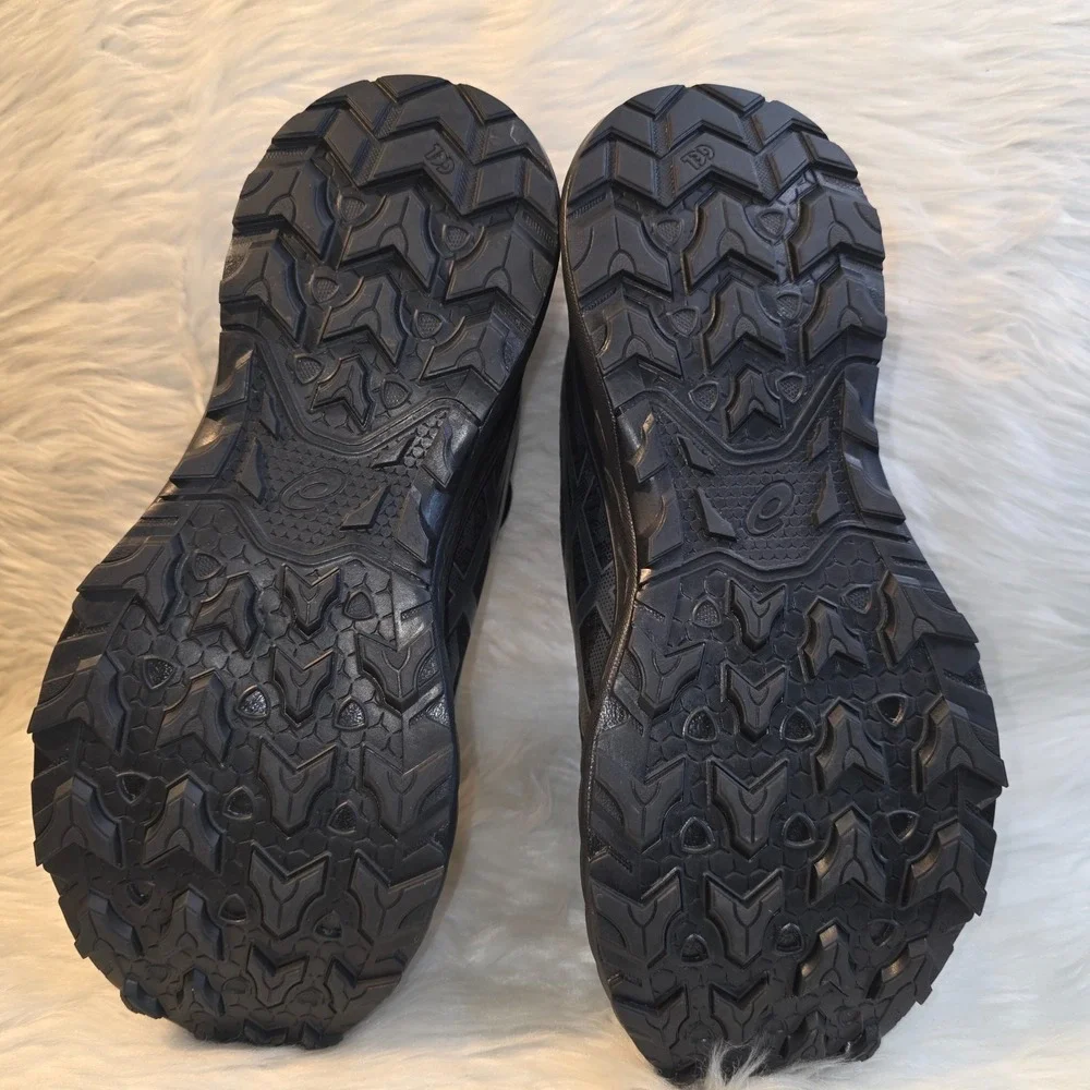Trail Running Shoes ASICS Gel-Venture 10 Wide Black Graphite Women 9.5 1012B761
